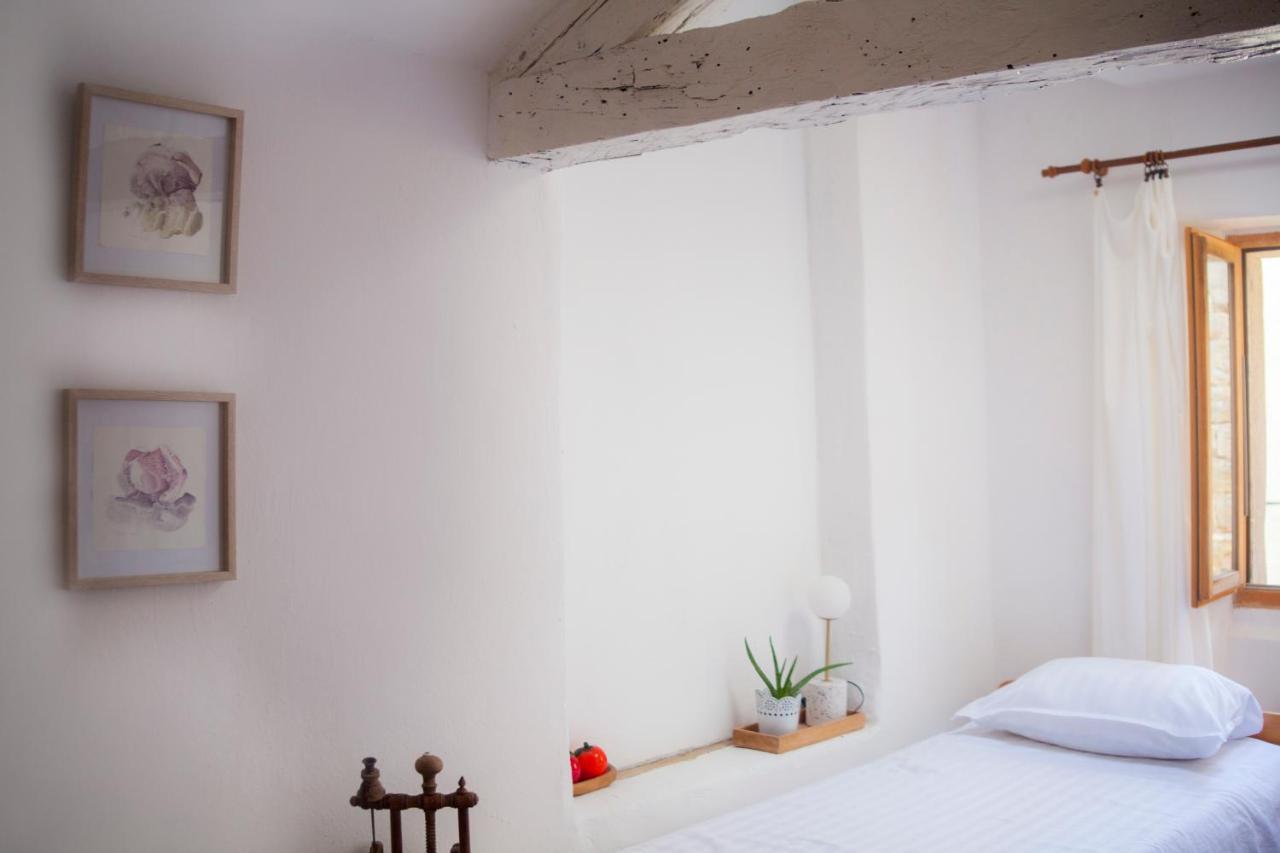 Amarilis Rooms Groznjan Bagian luar foto