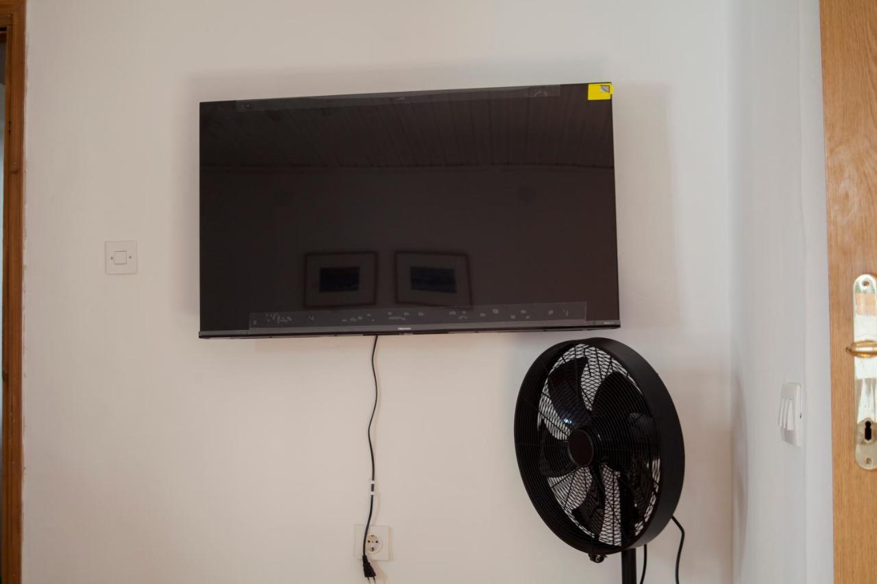 Amarilis Rooms Groznjan Bagian luar foto